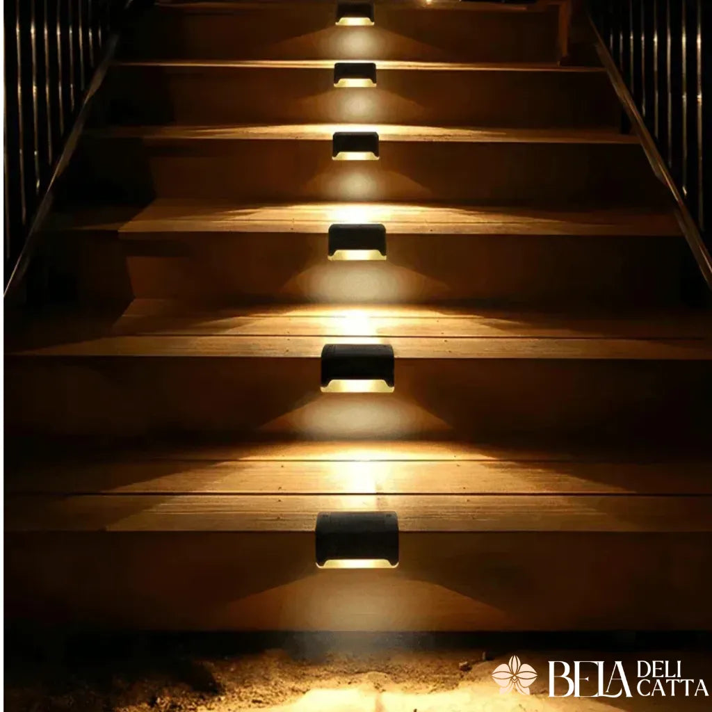 Kit 4 Luminárias Solares LED com Acendimento AutomáticoPowerMax