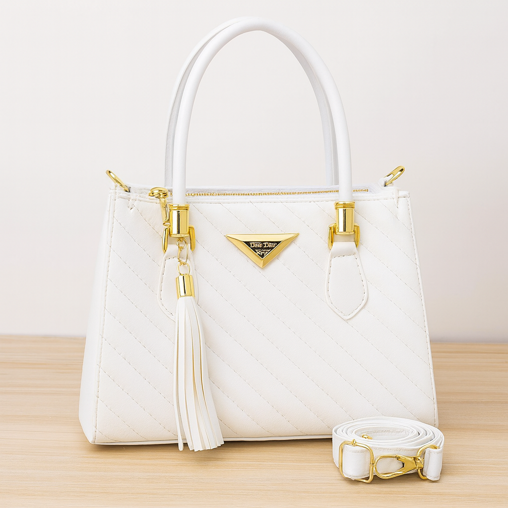 Bolsa Feminina Média Bordada com Alça Ajustável