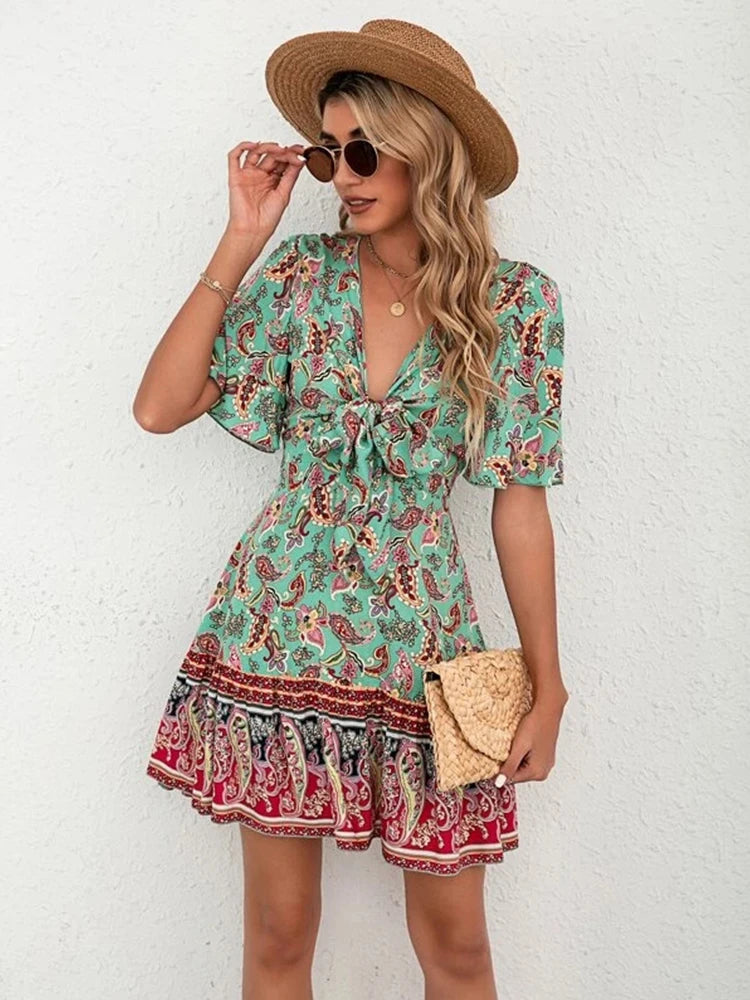 Vestido Floral Decote em V - Bela Delicatta